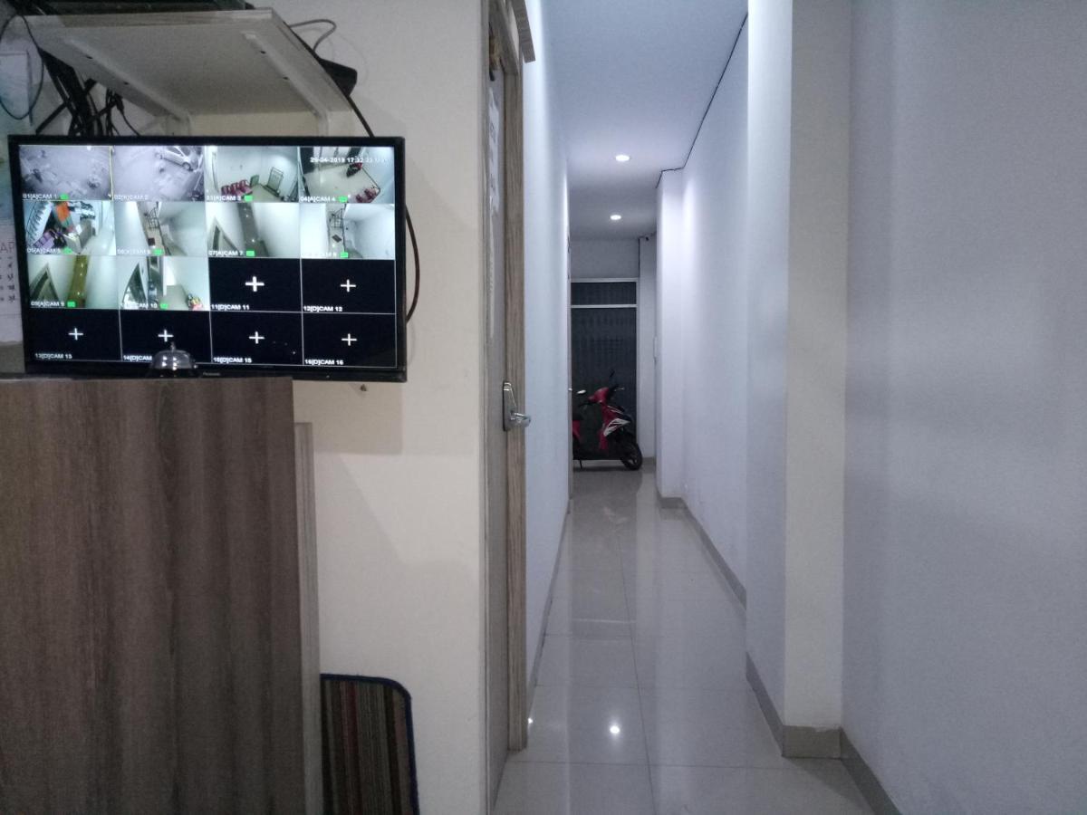 雅加达 Syariah Mama Cengkareng @ Mutiara Palem酒店 外观 照片